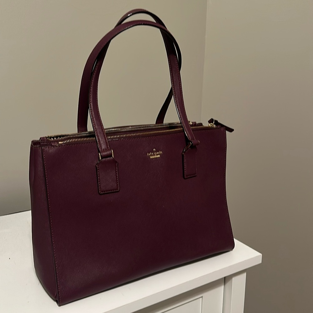 Kate Spade large handbag in great used condition